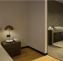 Luxury 5-Bedroom Sea-View Villa with Heated Infinity Pool in Orasac near Dubrovnik – Sleeps 10